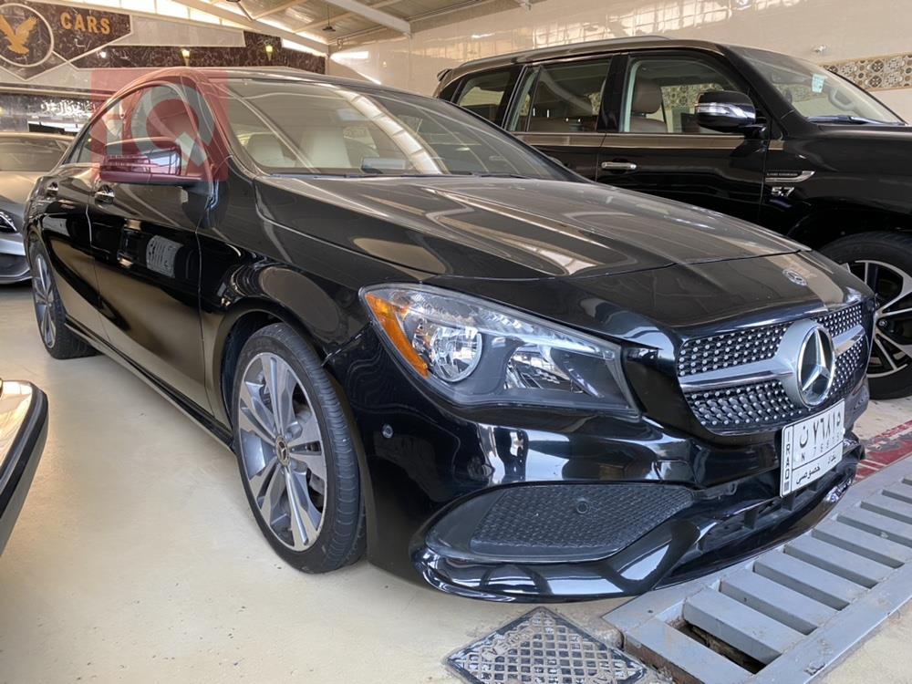 مرسيدس بنز GLA